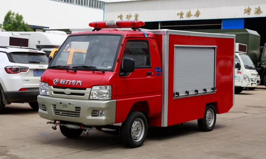 程力新能源人工智能搶險救援車首批訂單圓滿交車，為國家電網(wǎng)提供一流產(chǎn)品