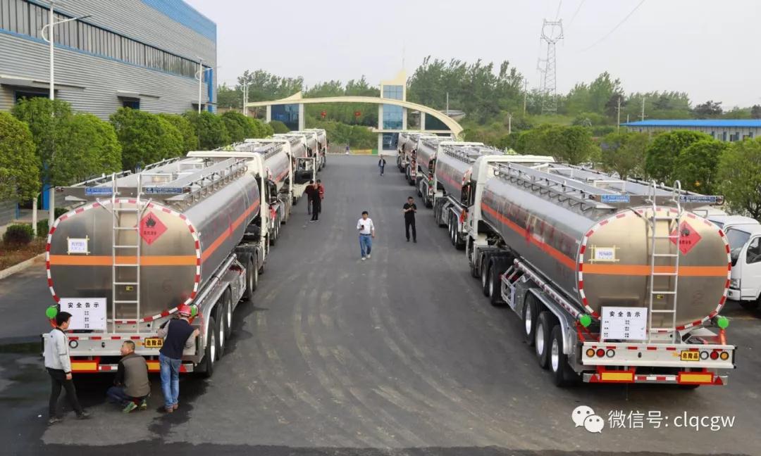 程力?；囍圃旃拘滦洼p量化全鋁合金危化運(yùn)輸車成行業(yè)驕子